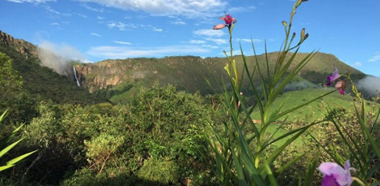 Criado para preservar as nascentes do Rio São Francisco, a Serra da Canastra é um prato cheio para os aventureiros (Foto: Divulgação/ serradacanastra.com)