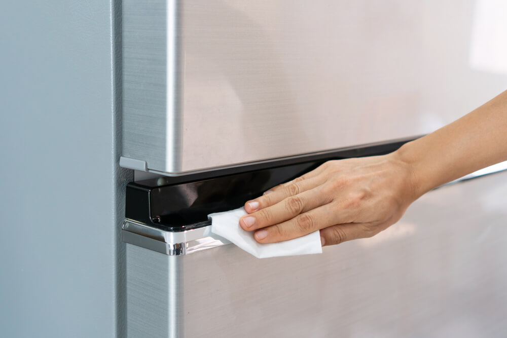 Como limpar geladeira inox e preservar