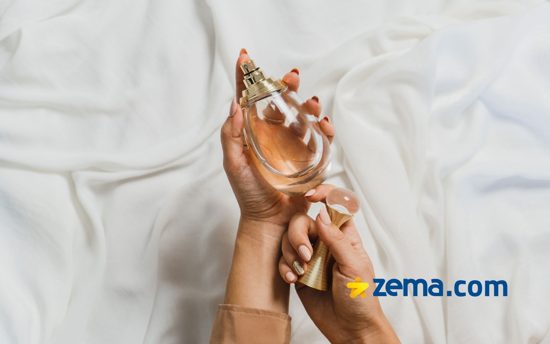 perfume feminino amadeirado